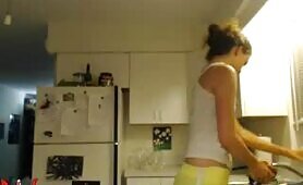 Cam Show - gia hill 2013 10 29 mfc myfreecams